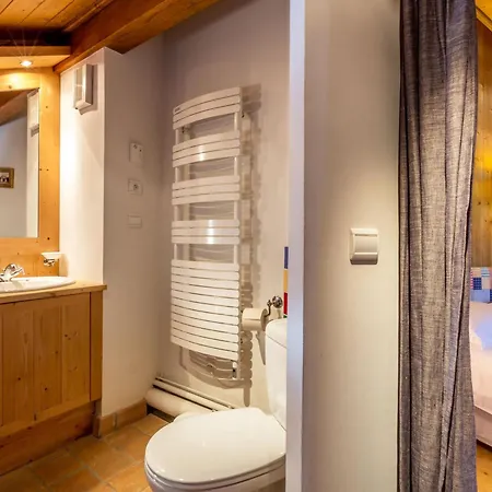 5* A Village, Proche Pistes, 4 Chambres, Cheminee, Jacuzzi, Garage, Wi-fi Inclus - Fr-1-562-40